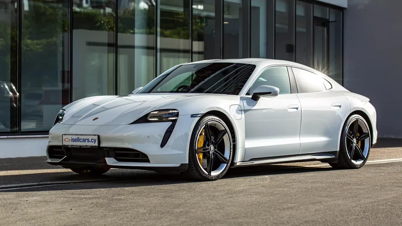 Porsche Taycan