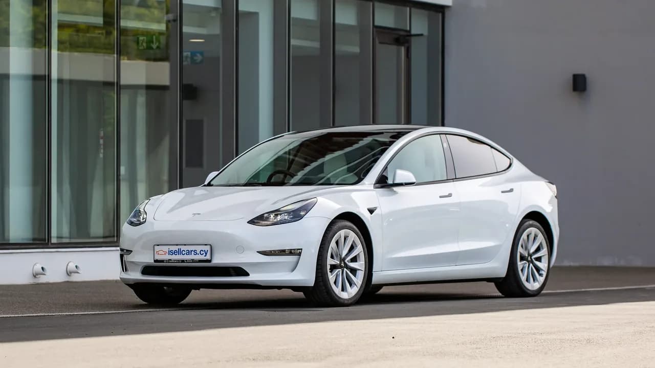 Tesla Model 3